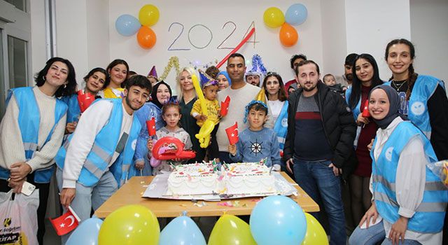 Hatay’da hastanede tedavi gören çocuklar için yılbaşı eğlencesi düzenlendi