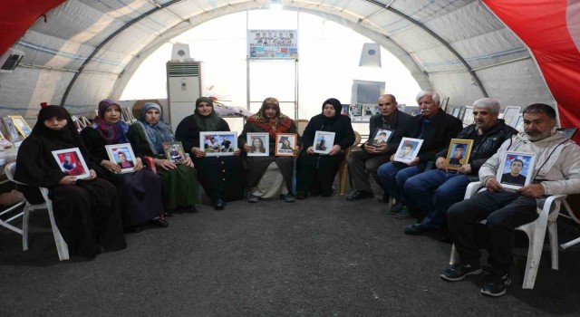 HDP mağduru aileler 5 yıldır evlatlarını istiyor