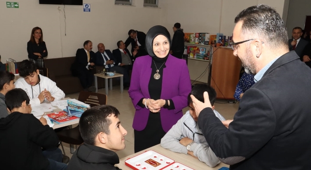 İl Milli Eğitim Müdürü Fazilet Durmuş, Silifke’de öğrencilerle buluştu