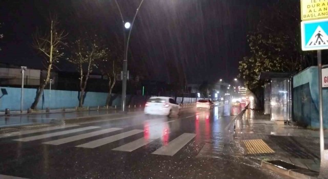 İstanbul'un Anadolu Yakasında sağanak yağış