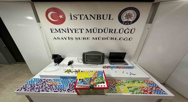 Kağıthanede kumar operasyonu: 14 kişiye 56 bin lira ceza kesildi