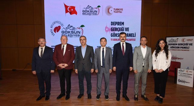 Kahramanmaraş’ta Deprem Paneli Gerçekleştirildi