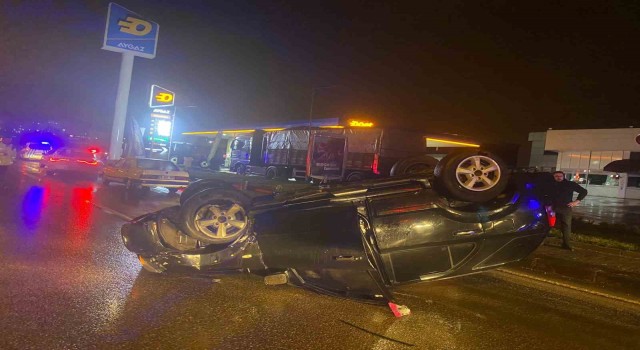 Karabükte kontrolden çıkan cip ters döndü: 3 yaralı