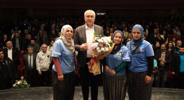 Karalar, Belediye Çalışanları İle Bir Araya Geldi
