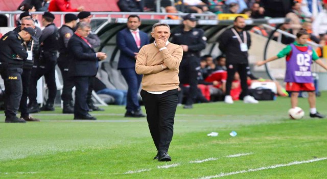 Karşıyaka Teknik Direktörü Recep Umut, Bulvarspor maçını değerlendirdi