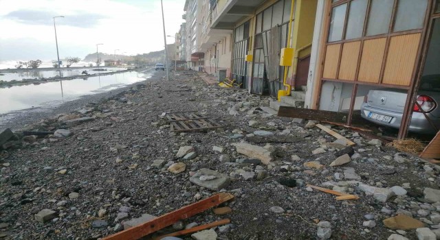 Kastamonudaki fırtınada iş yerleri zarar gören vatandaşlara 3 milyon 134 bin ödeme