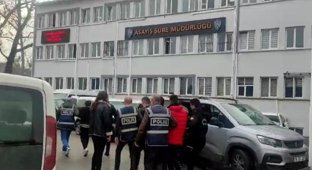 Kendilerini depremzede olarak tanıtan karı-koca fuhuş çetesi çıktı