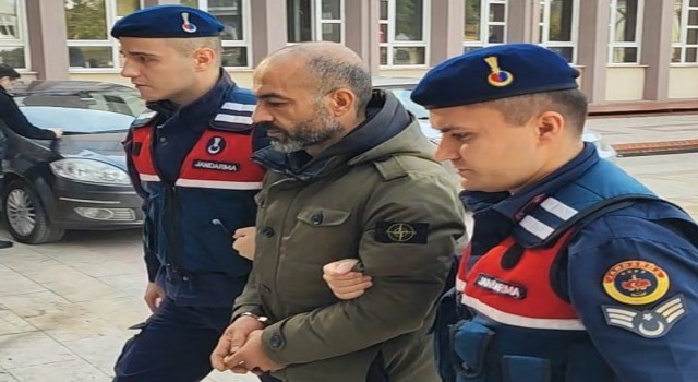 Komandoların şafak baskını ile yakalandı