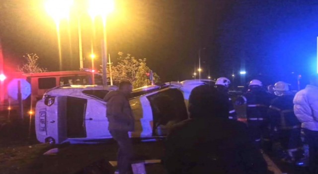Kütahyada iki otomobil çarpıştı: 1 yaralı