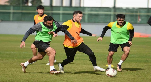 Manisa FKda kupa hazırlıkları başladı