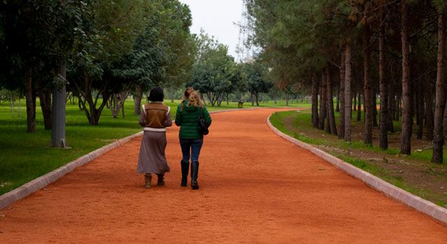 Mersin Büyükşehir Belediyesi, 68'liler Barış Ormanı'ndaki koşu parkurunu yeniledi