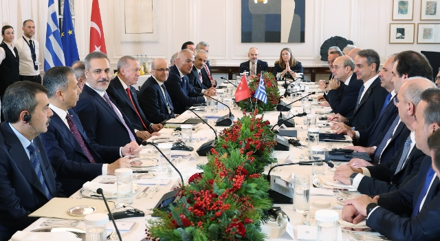 Miçotakis: “Türk vatandaşlarının Doğu Ege adalarını ziyaret etme serbestisini ele aldık”