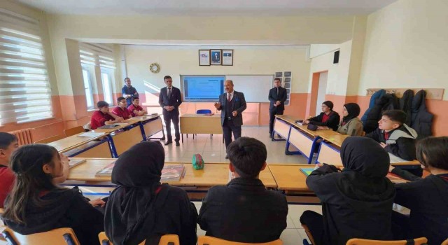 Müdür Başyiğitin Aslanapa temasları