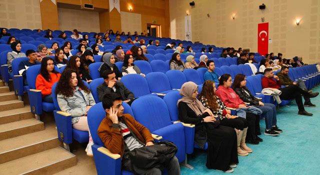 OKÜ’de Erasmus+ Bilgilendirme Toplantısı Gerçekleştirildi