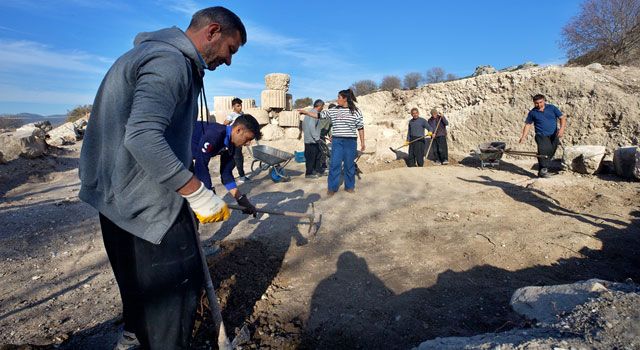 Osmaniye'de Kubaba Tapınağı Kalıntıları Bulundu