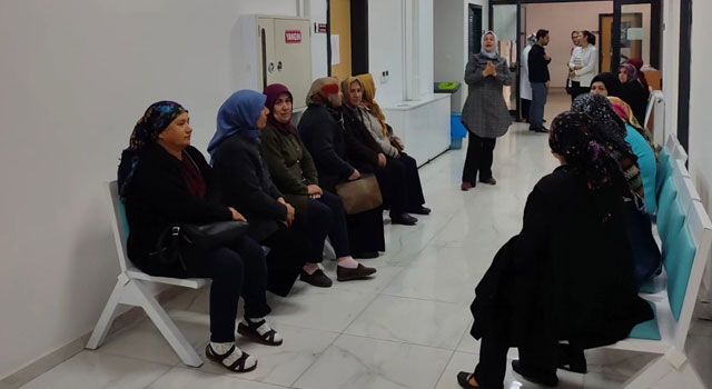 Osmaniye'de Mobil Ekipler Mamografi Taramalarına Devam Ediyor