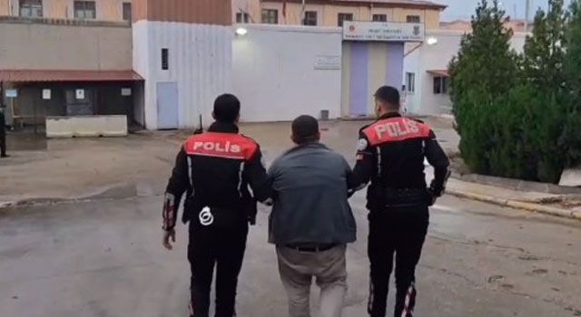 Osmaniye'de Ruhsatsız Silah Ele Geçirildi