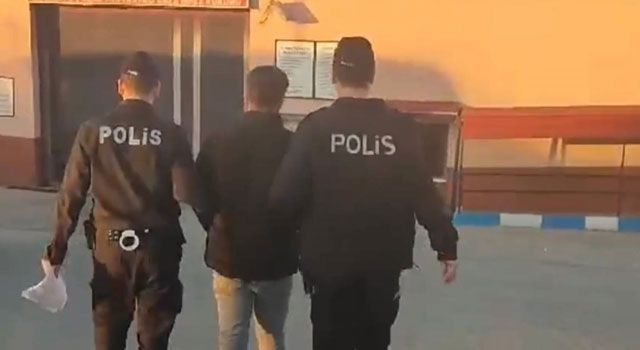 Osmaniye'de Ruhsatsız Tabanca Ele Geçirildi