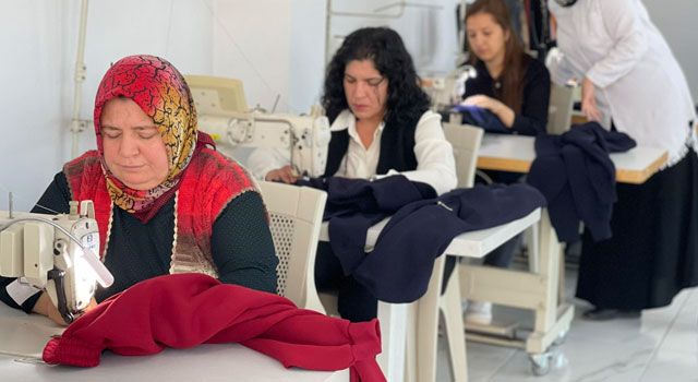 Osmaniyeli kadınlar Gazze'ye el emeği ürünler gönderiyor