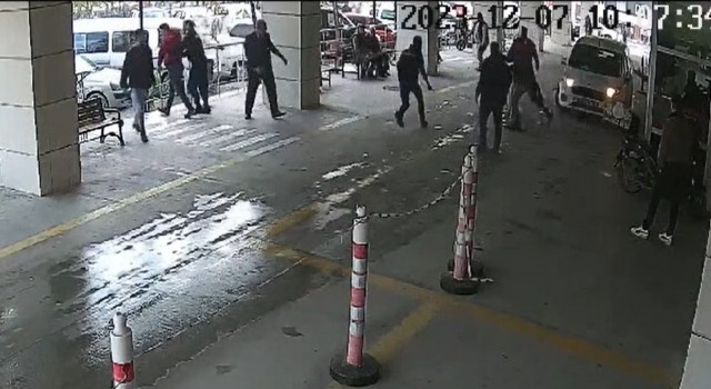 Silahlı kavgayı jandarmanın dikkati önledi