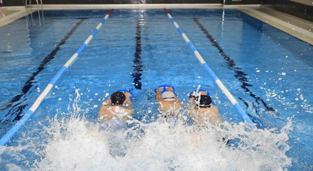 Sultangazi Belediye Başkanı Dursundan sporun her dalına tam destek