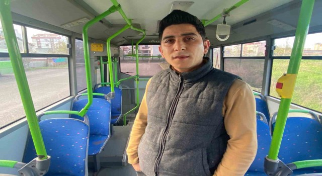 Tartakladığı kadını otobüsten indiren şoför: Kendisinden bin kere özür diliyorum