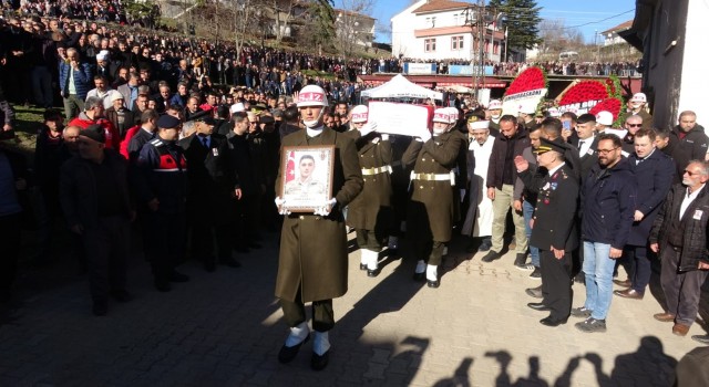 Tokatlı şehit son yolculuğuna uğurlandı