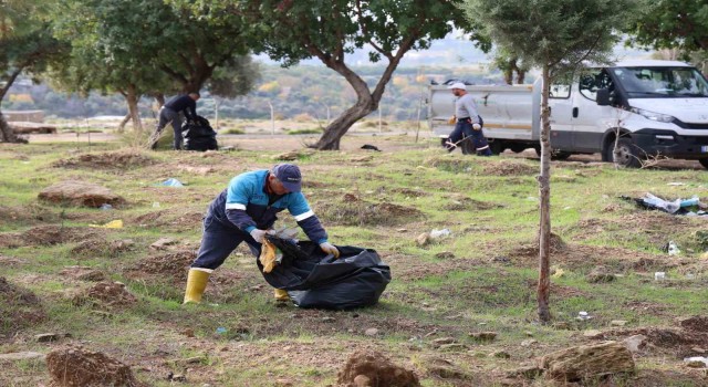 Toroslar Belediyesinden mesire alanlarında temizlik çalışması