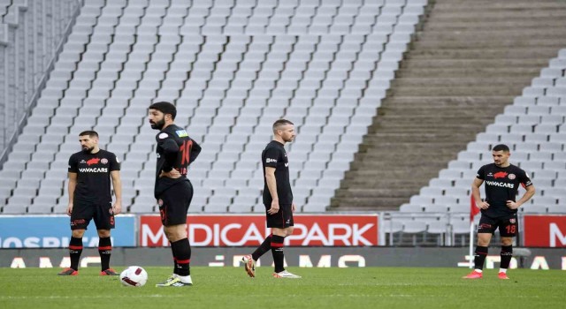 Trendyol Süper Lig: Fatih Karagümrük: 0 - Gaziantep FK: 3 (Maç sonucu)