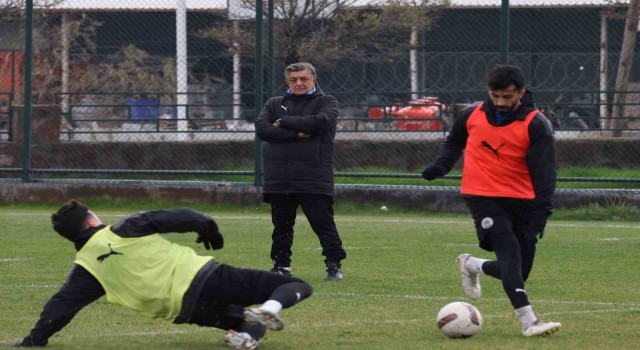 Yılmaz Vural yönetimindeki Menemen FKdan 3 maçlık galibiyet serisi