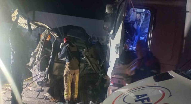 Bursa’da Zincirleme kaza: 1 ölü, 1 yaralı