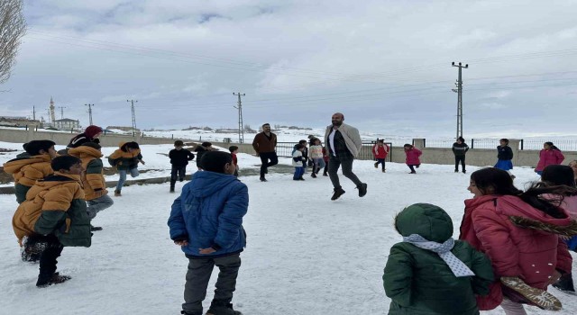 Ağrı'da öğrenciler Dönem Sonu Faaliyet Haftasında hem eğlendi hem öğrendi