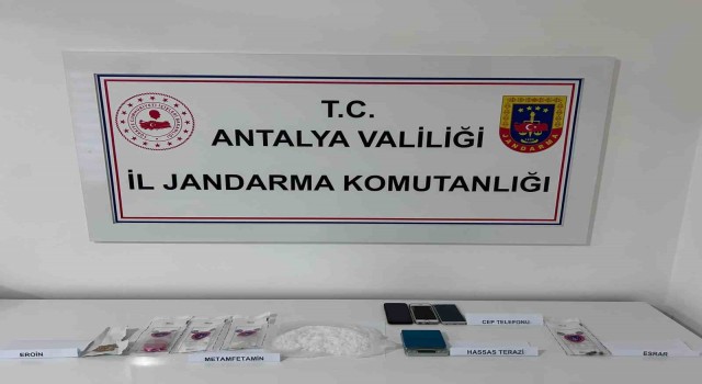 Alanyada 300 gram metamfetamin ele geçirildi