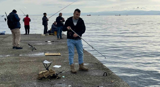 Amatör balıkçıların hafta sonu mesaisi