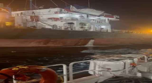 Antalyada denizi kirleten ticari gemiye 16 milyon TL ceza