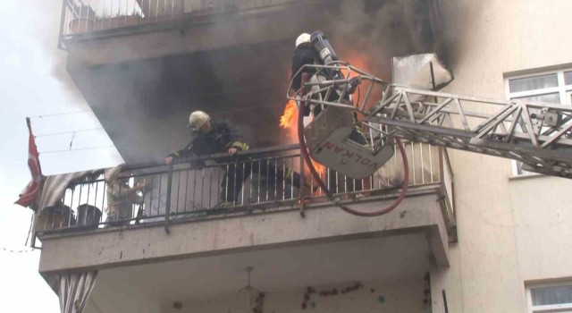 Antalyada korkutan ev yangını