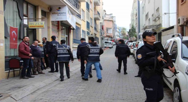 Aydın emniyet öğrenciler için tam kadro sahada