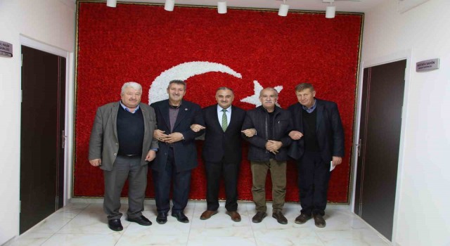 Başkanlardan Develinin mahallelerine doğalgaz müjdesi