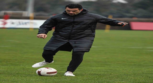 Burak Yılmaz ilk antrenmanına çıktı
