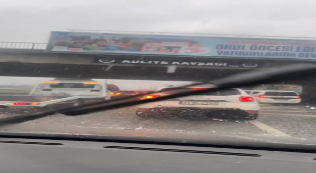 Bursada dolu yağışı etkili oldu