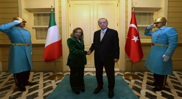 Cumhurbaşkanı Erdoğan, İtalya Başbakanı Meloniyi kabul etti