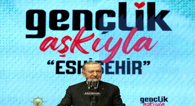 Cumhurbaşkanı Erdoğan: “Kendi roketimize nasıl kulp takacaklar yaşayıp göreceğiz”