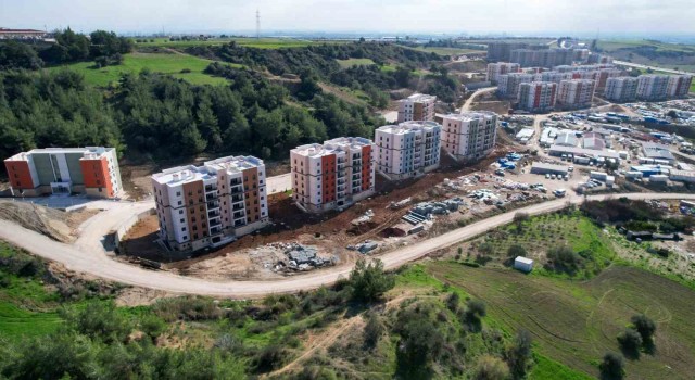 Depremzedeler, konutlarına 6 Şubattan önce kavuşacak