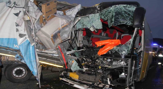 Elazığda bir yılda meydana gelen 3 bin 91 kazada 14 kişi hayatını kaybetti