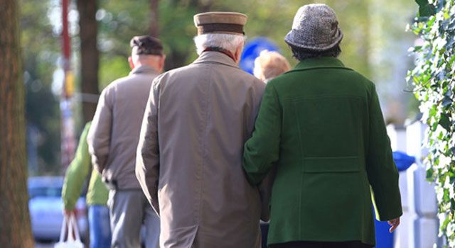 Emekliler arasındaki zam farkına çözüm aranıyor