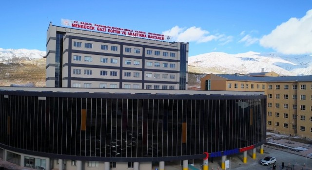 Erzincanda 1 yılda 3 milyon 250 bin muayene hizmeti: Nüfusu 14e katladı