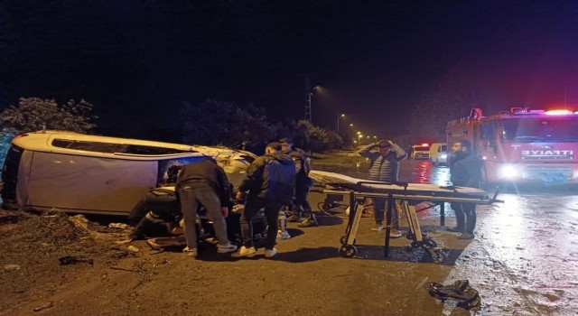 Erzinde trafik kazası: 2 yaralı