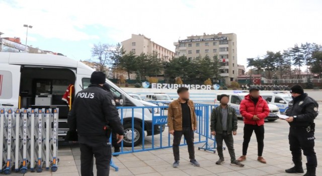 Erzurumda 8 bin 357 kişi sınır dışı edildi