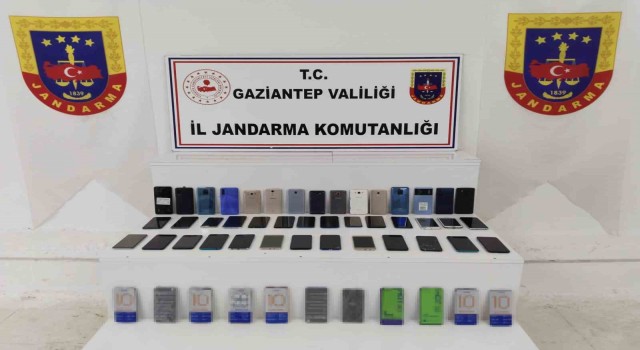 Gaziantepte 1 milyon lira değerinde kaçak telefon ele geçirildi