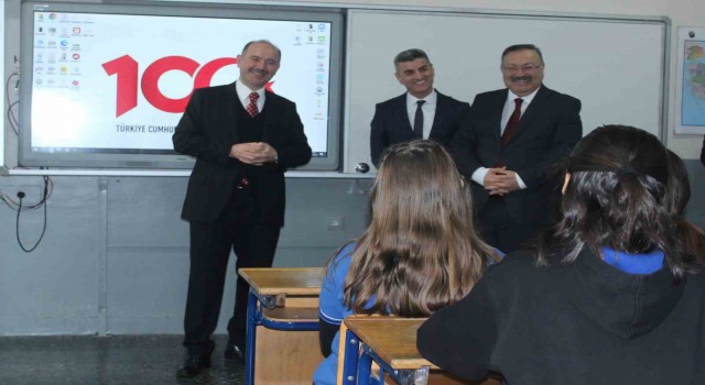Giresunda öğrenciler karne heyecanı yaşadı